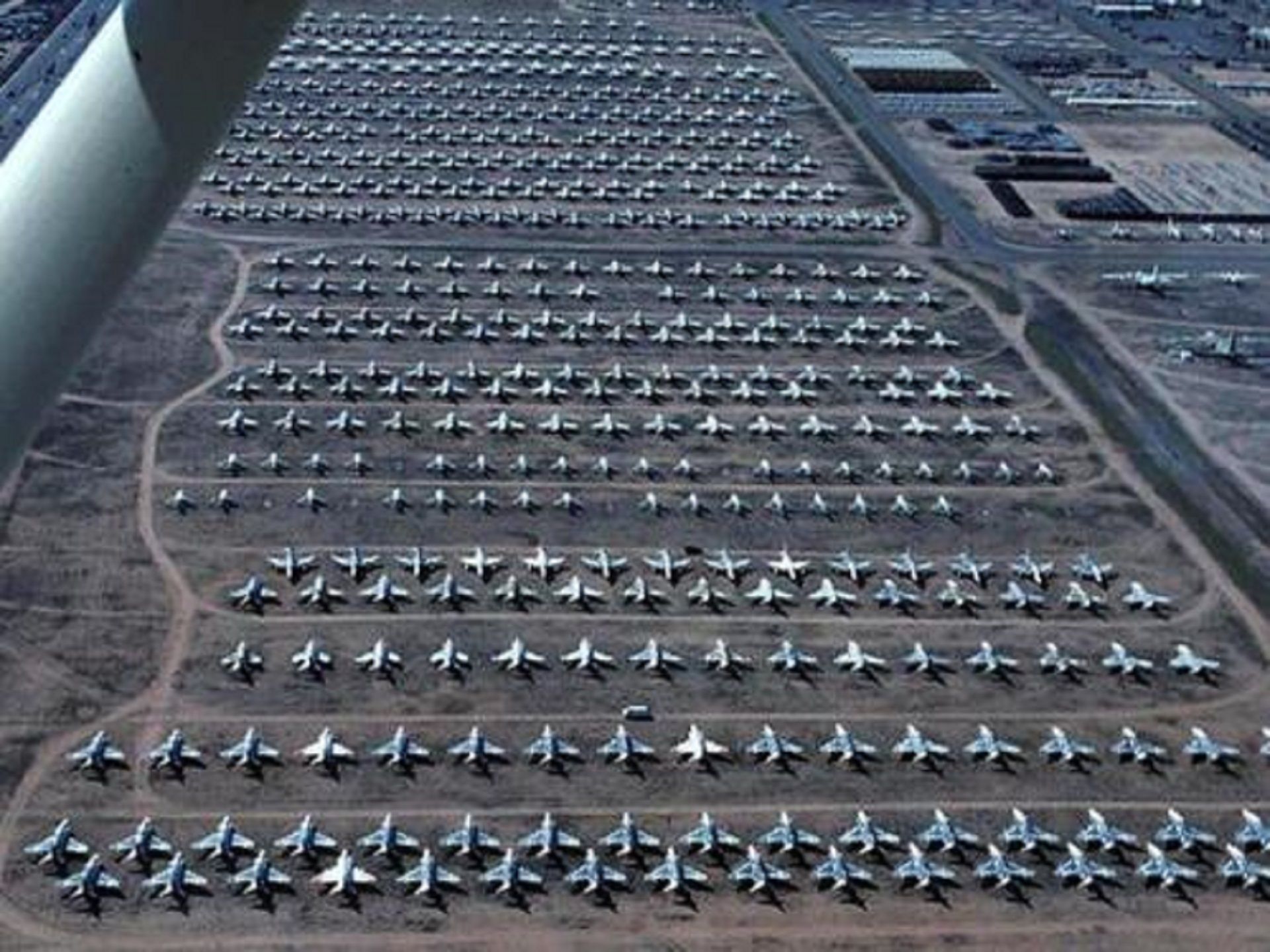 这全球第二的飞机坟场,就是位于中国河南平顶山市的鲁山县的鲁山机场