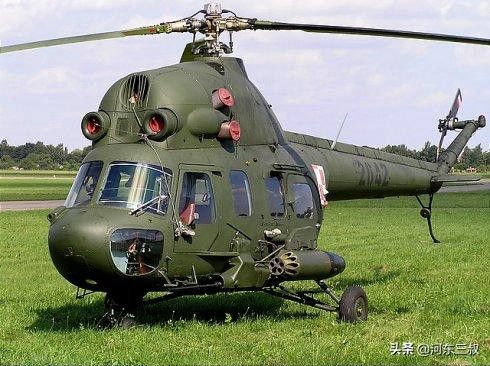米-2武装直升机米-2武装型根据型号不同,可以推带57毫米口径的非制导