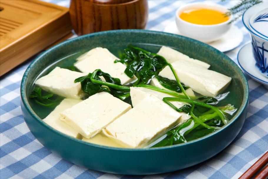 吃豆腐什么意思吃豆腐是指哪个部位
